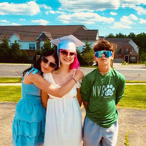 Meet your Posher, Emily